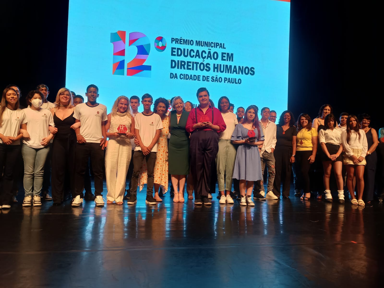Foto do dia do evento com representantes premiados